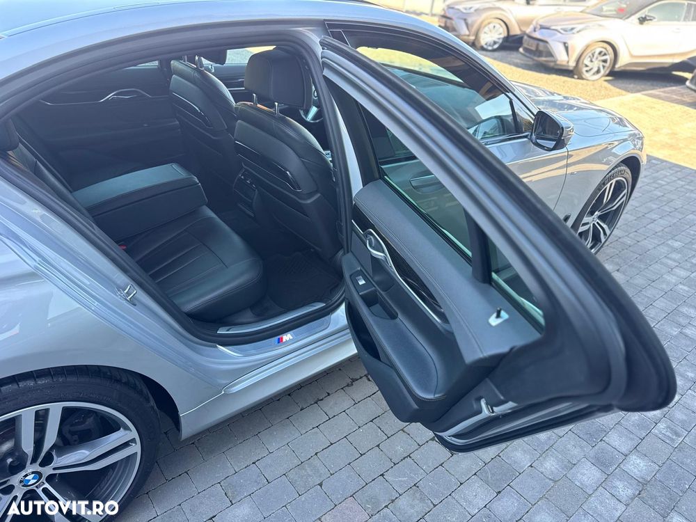 BMW Seria 7 730d xDrive - 11