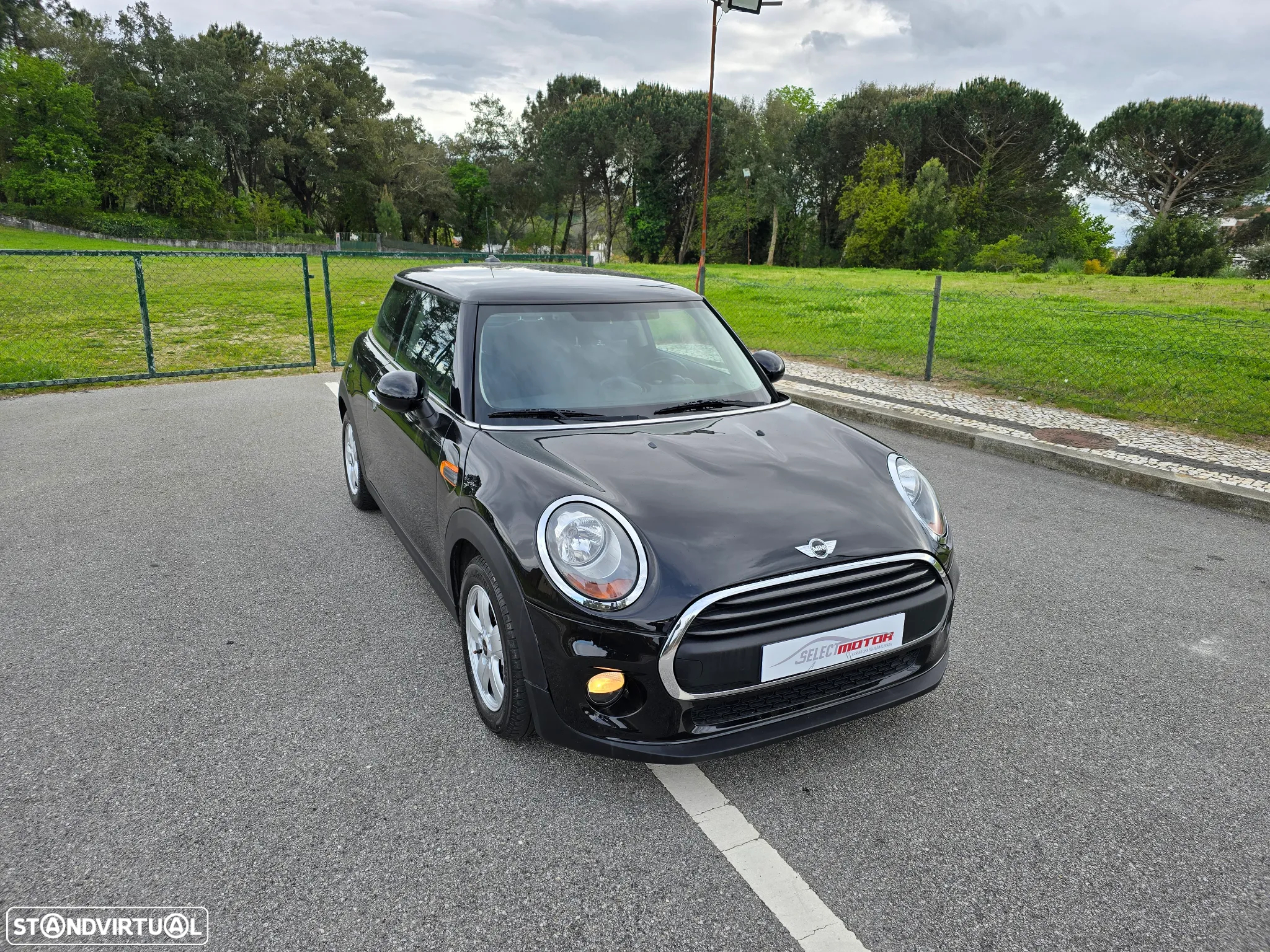 MINI 3 Portas One D - 2