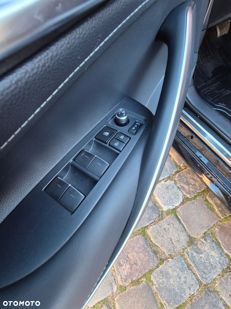 Toyota Corolla 1.8 Hybrid Comfort - 11