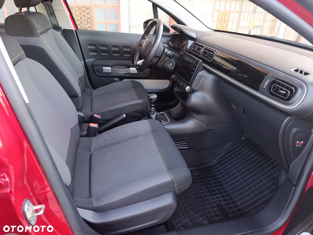 Citroën C3 1.2 PureTech Shine - 19
