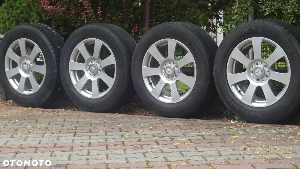 Koła letnie 17'' 5x112 Mercedes ET47,5 235/60R17 Vredestein - 3