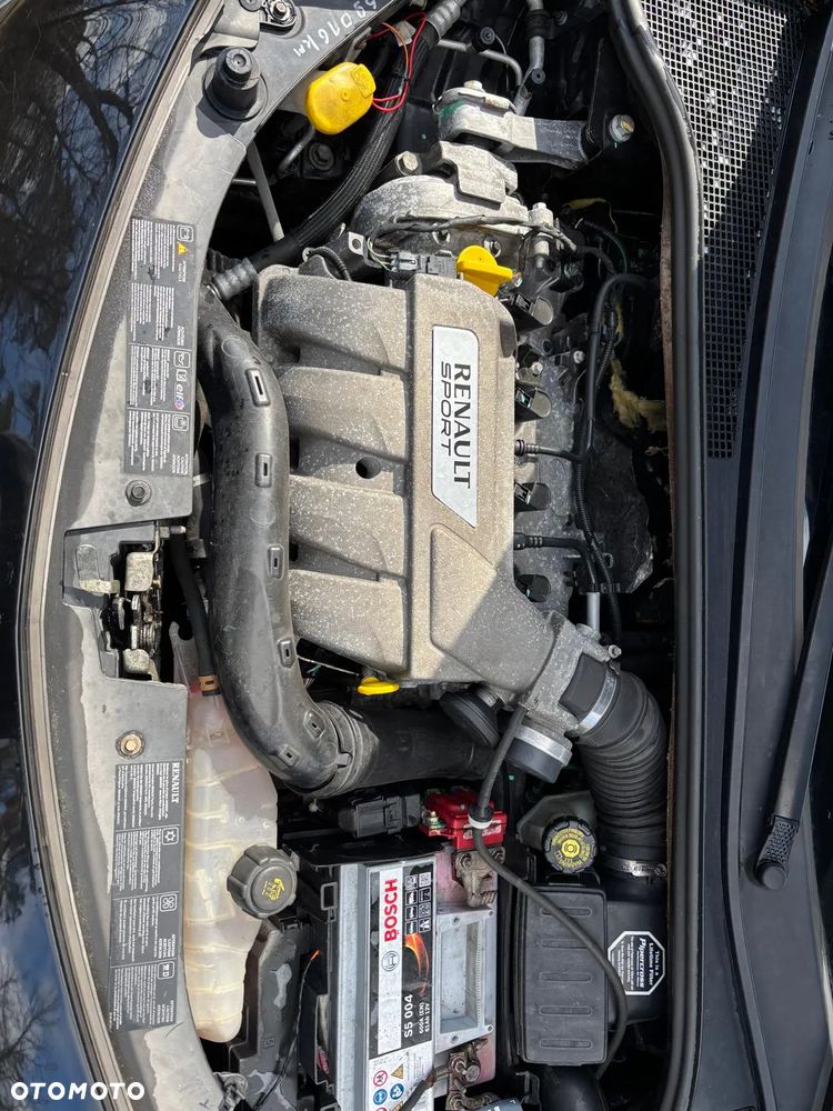 Renault Clio 2.0 16V Sport - 10