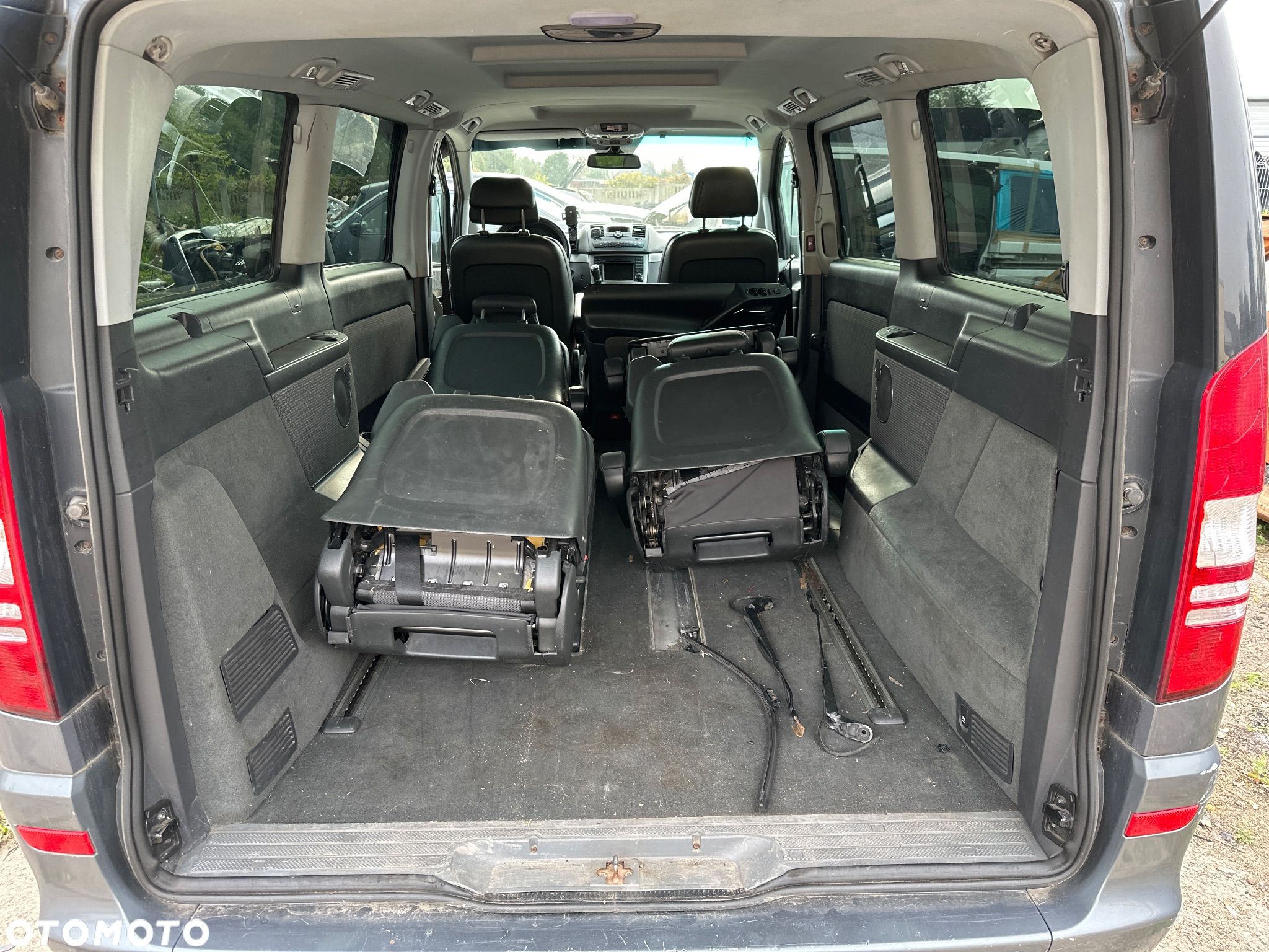 Mercedes 639 Viano trend Vito tapicerka boczek wnętrze boczki tapicerka long podsufitka wnętrze trend lift - 1