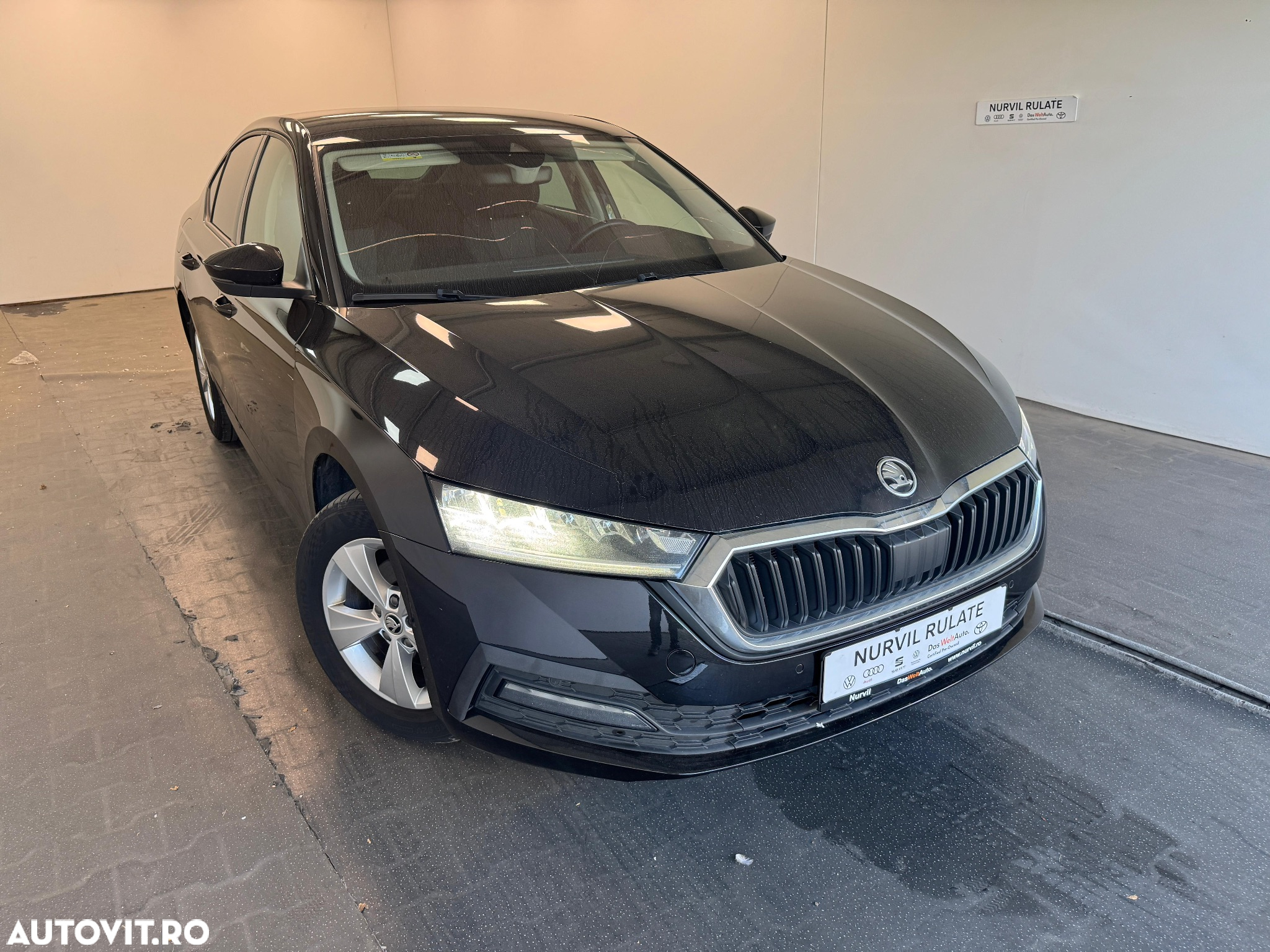 Skoda Octavia 2.0 TDI DSG Ambition - 14