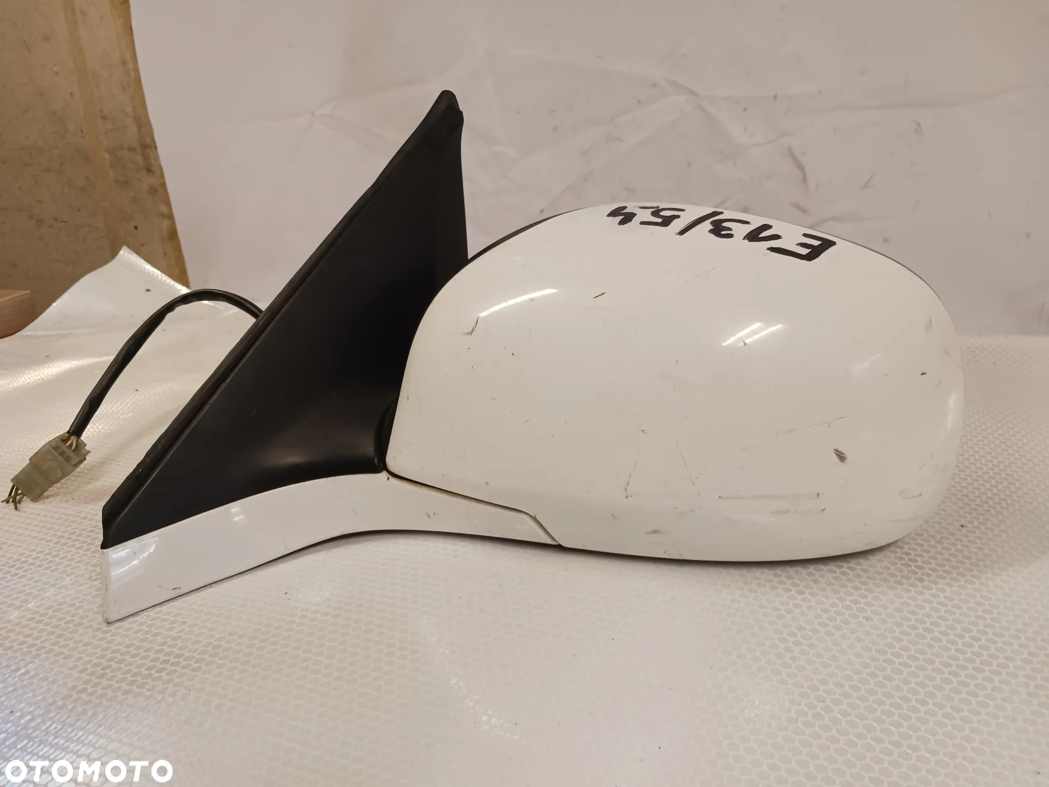 - LUSTERKO ELEKTRYCZNE LEWE SUZUKI SWIFT 3 III MK.3 26U BIAŁY 5PIN - 2