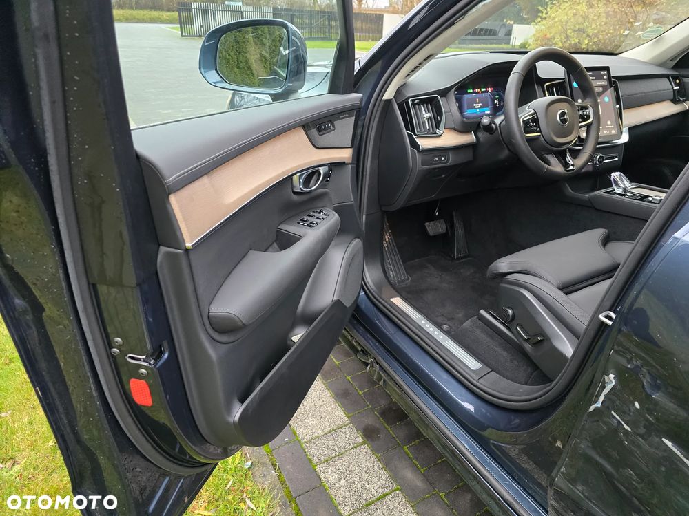Volvo XC 90 T8 AWD Plug-In Hybrid Inscription 7os - 35