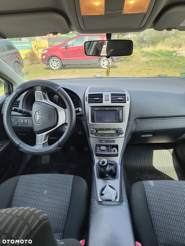 Toyota Avensis 1.8 Edition - 8