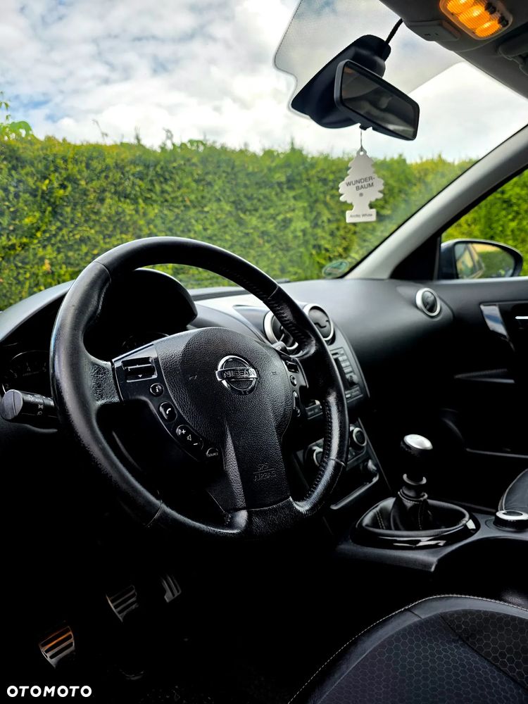 Nissan Qashqai+2 2.0 4x4 Tekna - 4