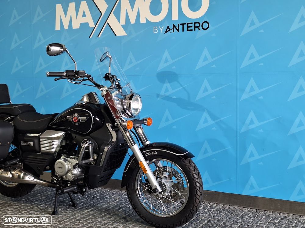 UM Renegade Comando Classic 125 - 2
