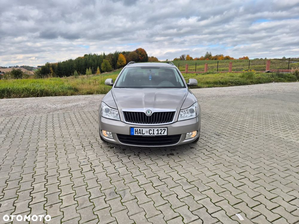 Skoda Octavia 1.4 TSI Family DSG - 1