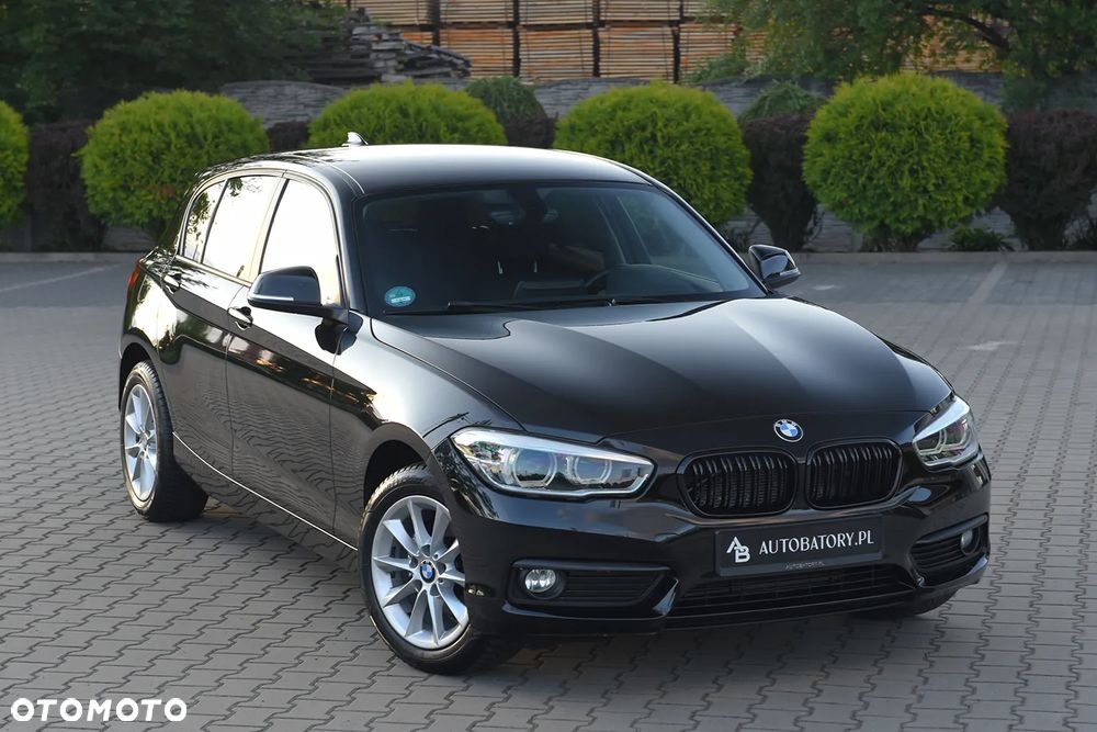 BMW Seria 1 116i - 11