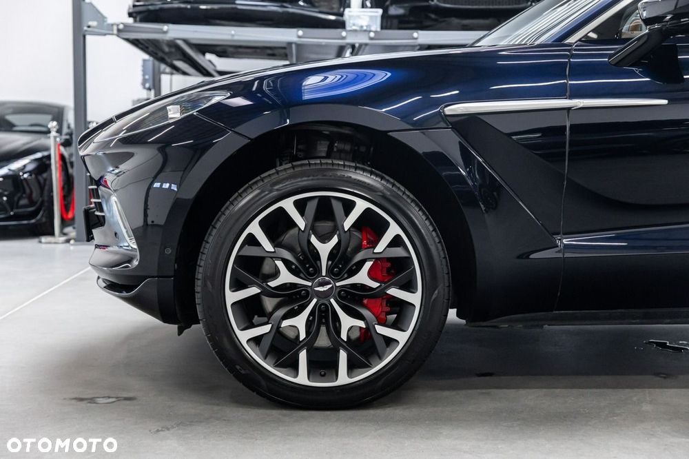Aston Martin DBX Standard - 16