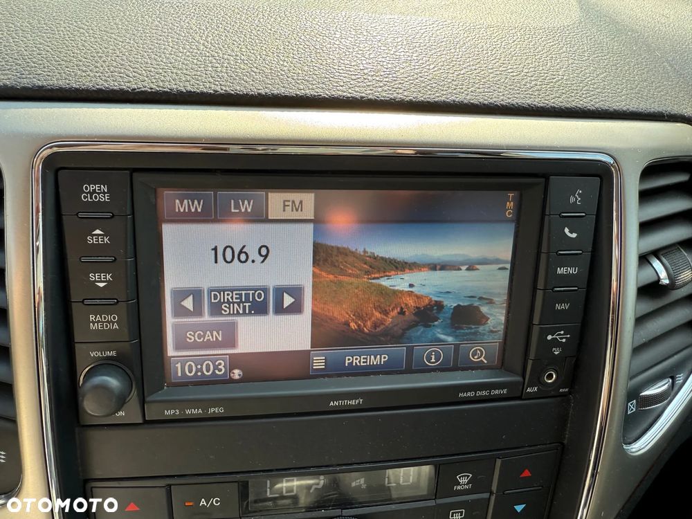 Jeep Grand Cherokee 3.0 CRD Laredo - 14