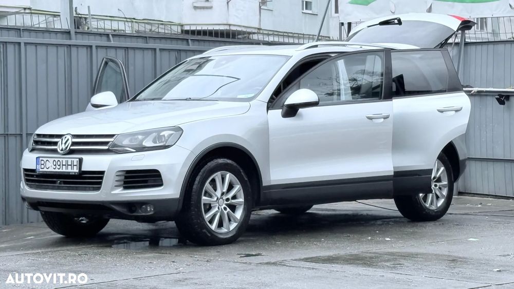 Volkswagen Touareg 3.0 V6 TDI BMT - 4