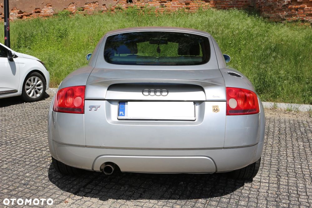 Audi TT Coupé 1.8 T - 11