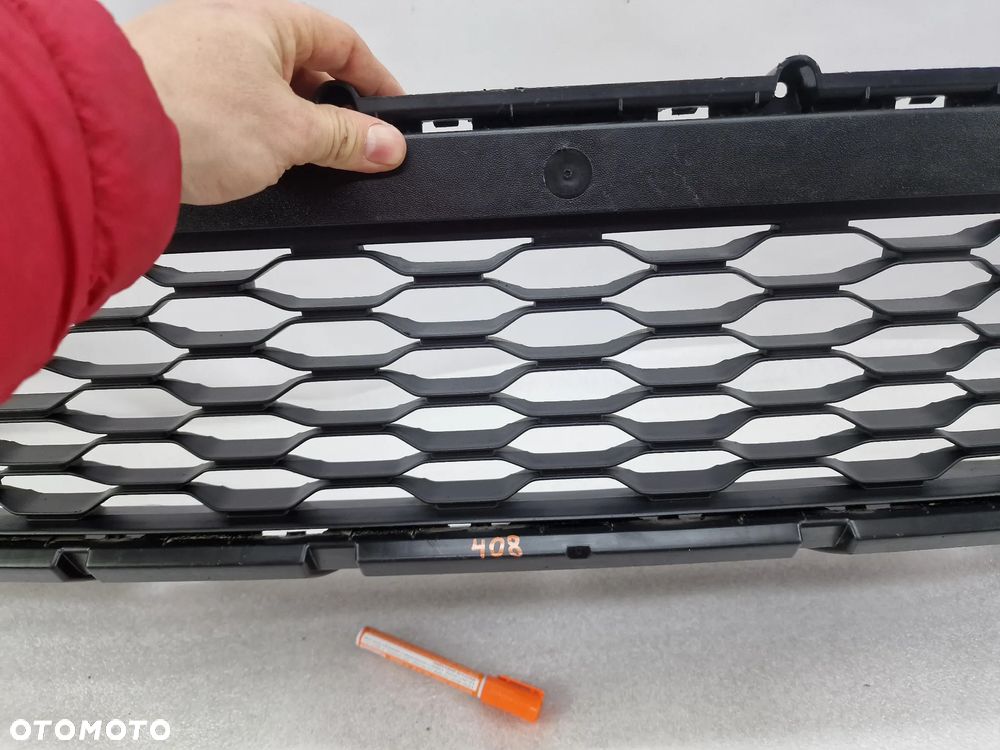 VW T-ROC 2GA 17- SPOJLER / DOKŁADKA / KRATKA ŚRODKOWA ZDERZAKA PRZEDNIEGO PRZÓD , NR 2GA805903D , NR AUKCJI KR408 - 3