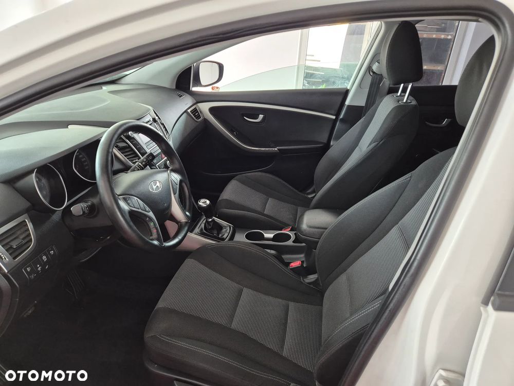 Hyundai i30 - 10