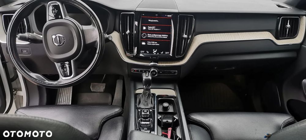 Volvo XC 60 D4 AWD Geartronic Inscription - 5