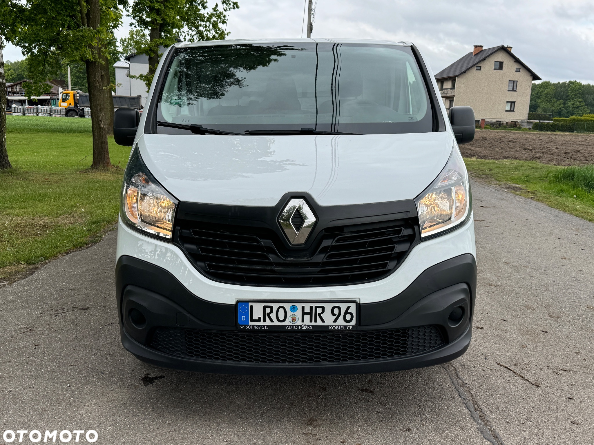 Renault Trafic - 2