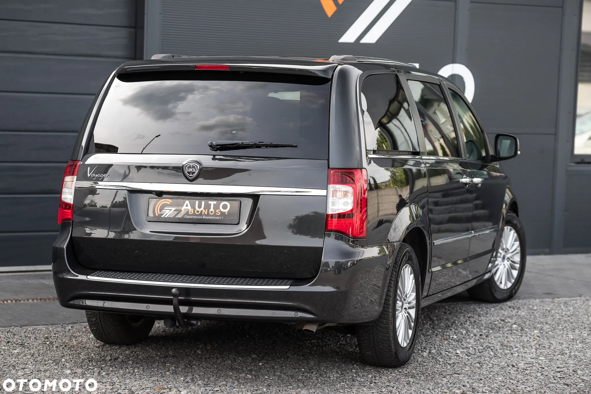 Lancia Voyager - 9