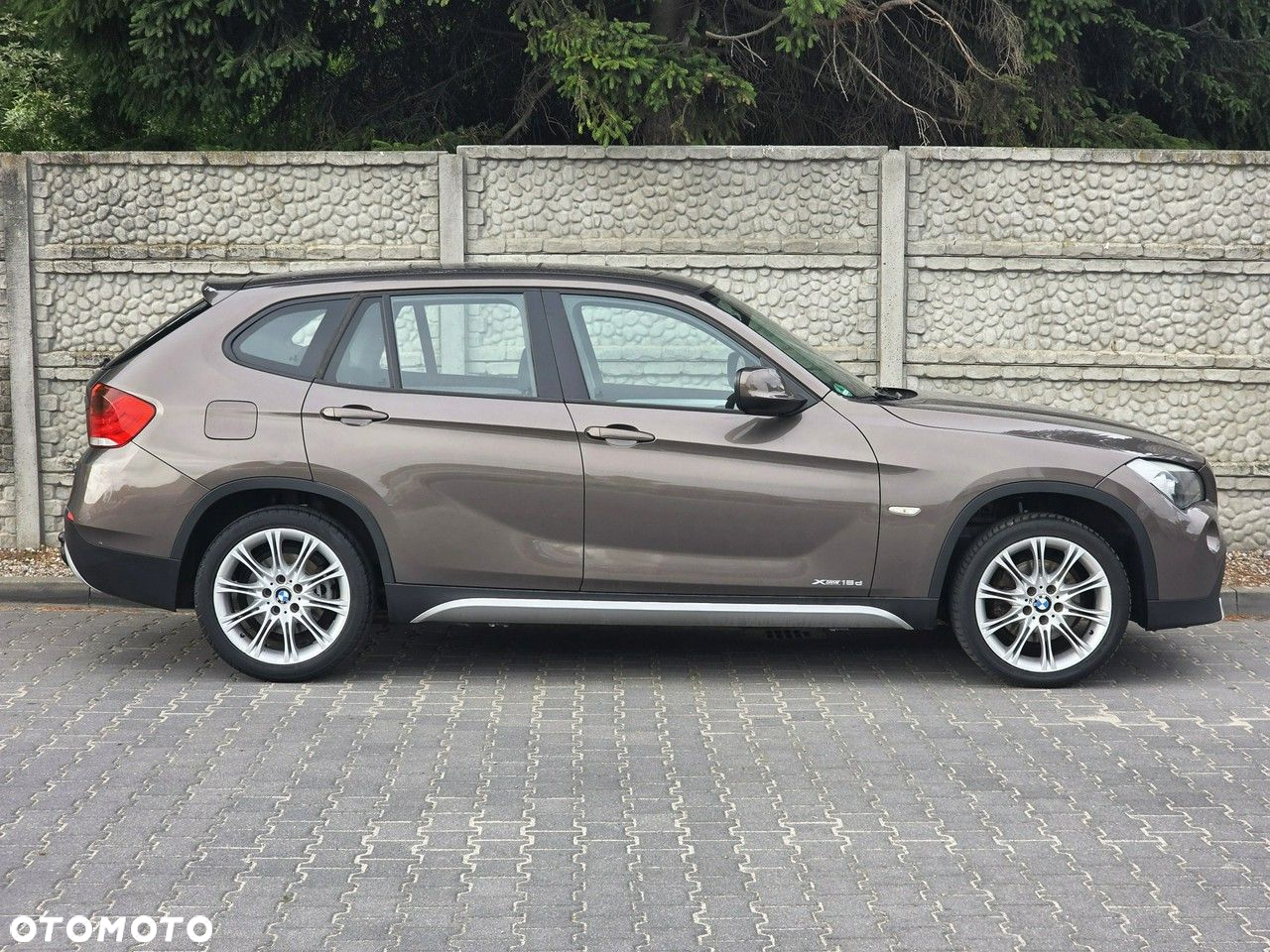 BMW X1 xDrive18d xLine - 4