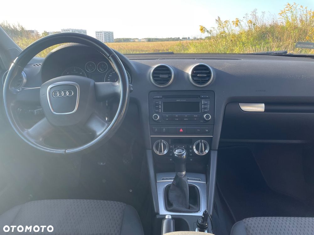 Audi A3 Sportback - 18