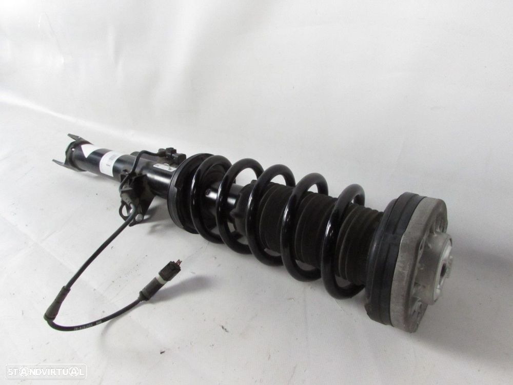 Amortecedor Elétrico "EDC" Direito/Frente Seminovo/ Original BMW 5 (G30, F90) 37... - 2