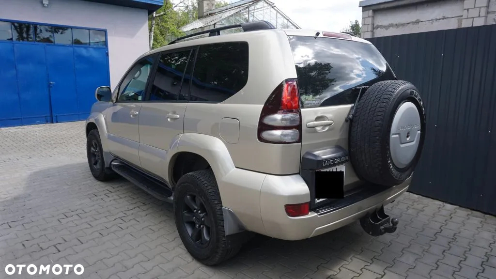 Toyota Land Cruiser 3.0 D Luna Comfort - 4