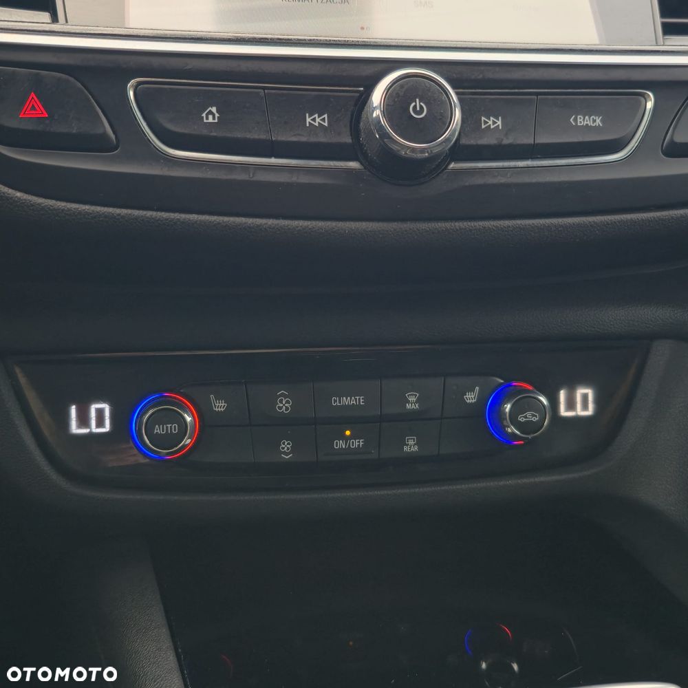 Opel Insignia 2.0 Ultimate Exclusive - 28