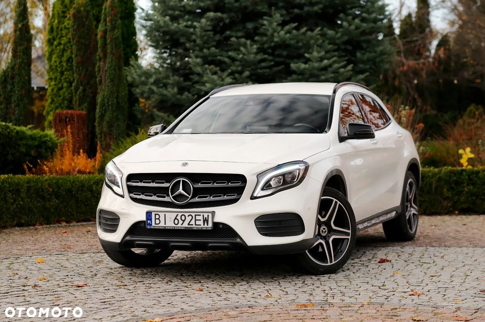 Mercedes-Benz GLA 220 4-Matic AMG Line - 1