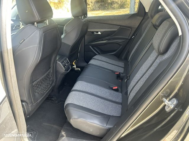 Peugeot 3008 1.6 BlueHDi Allure - 8