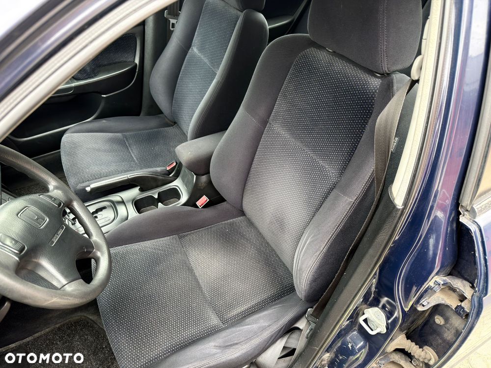 Honda Accord - 15