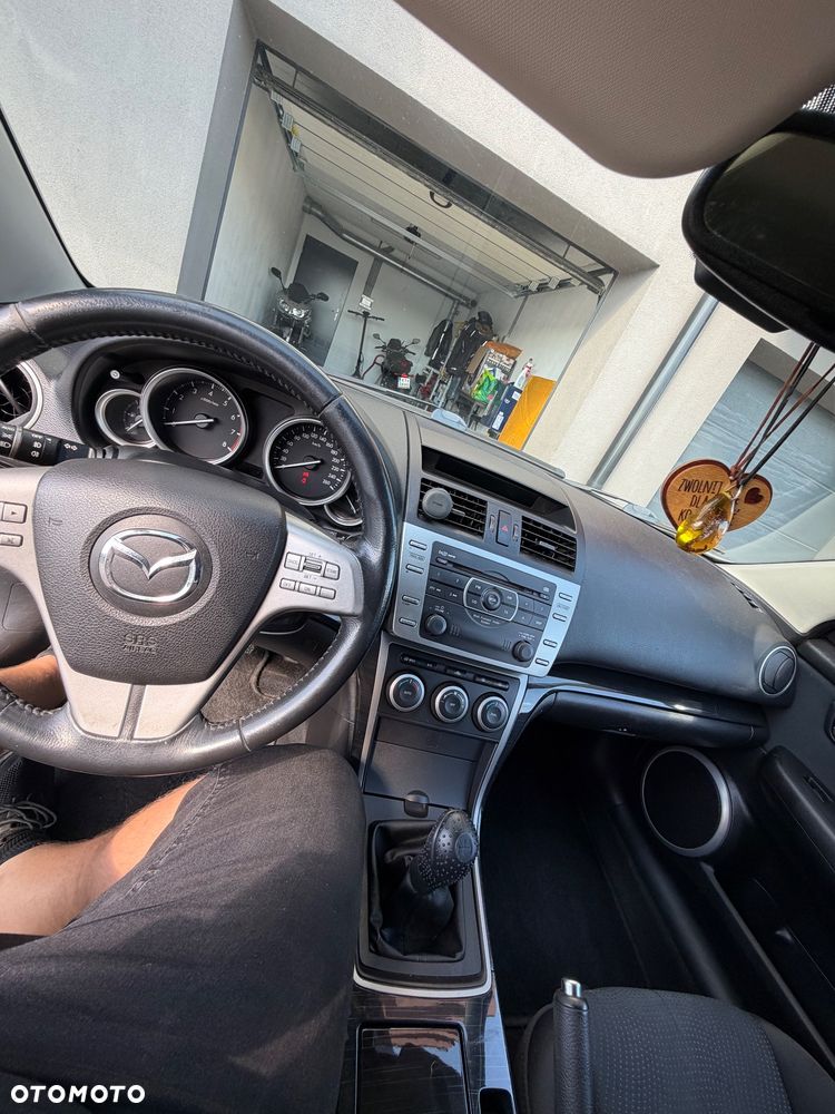 Mazda 6 2.0 Exclusive - 24