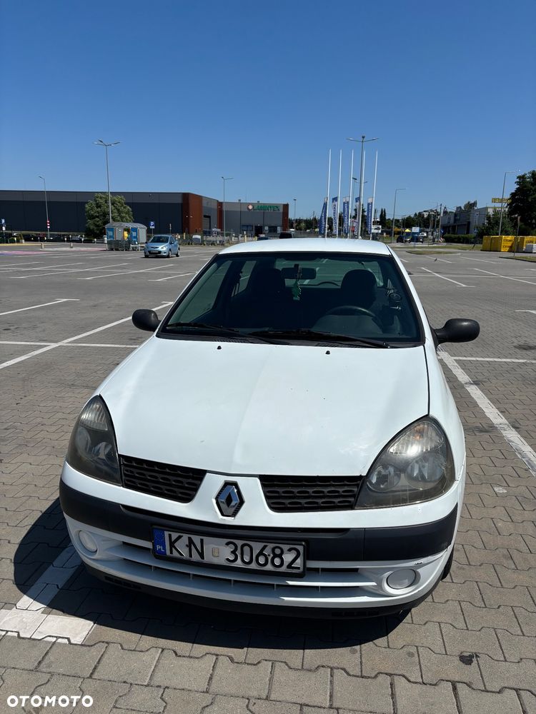 Renault Clio - 1