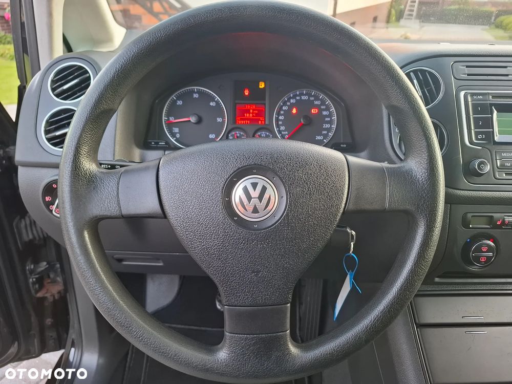 Volkswagen Golf Plus - 11