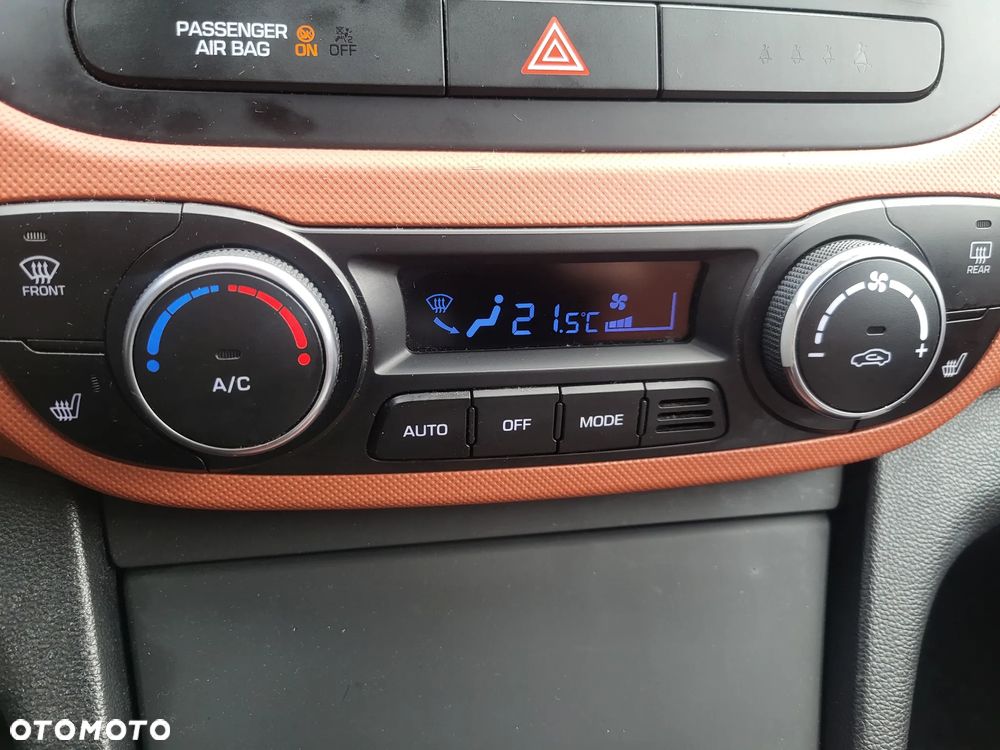 Hyundai i10 1.2 YES!+ - 38