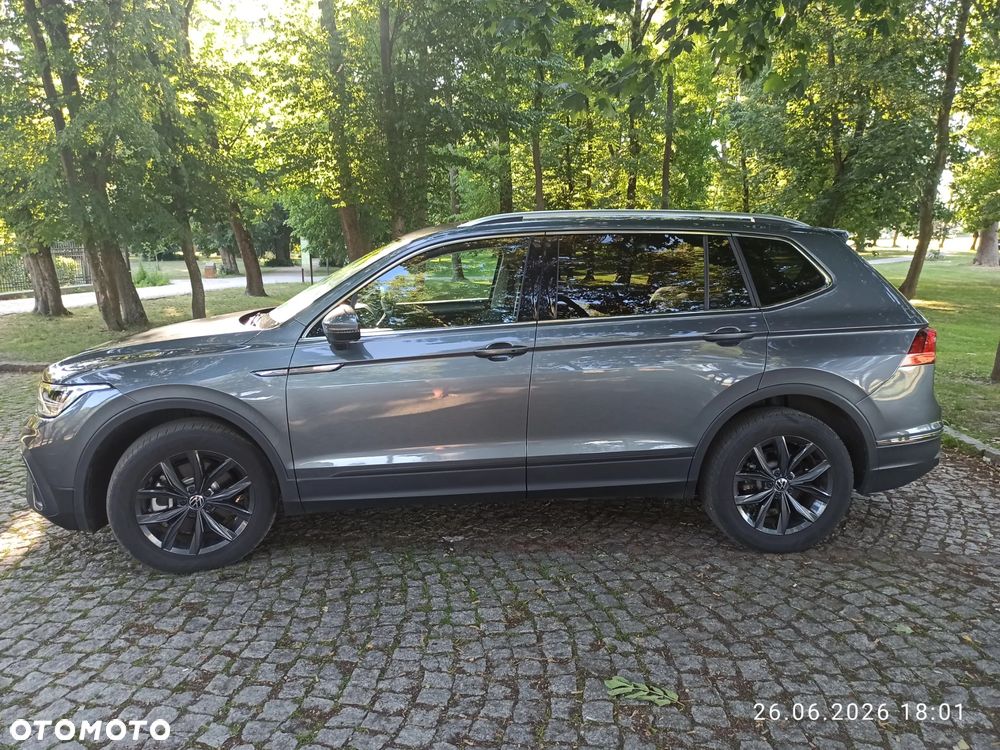 Volkswagen Tiguan Allspace - 2