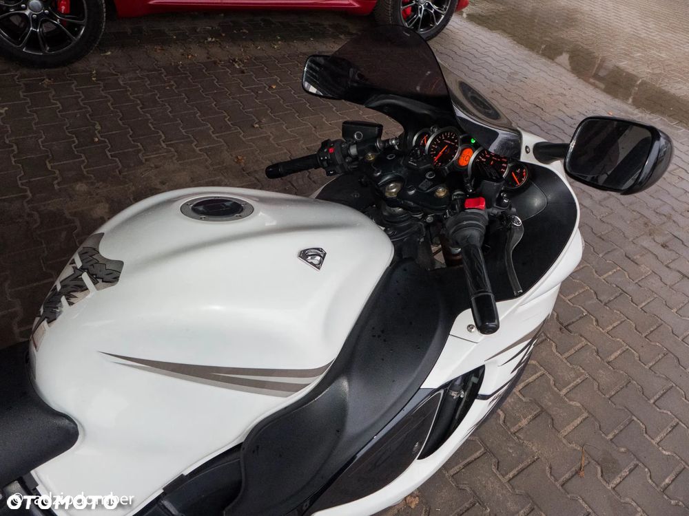 Suzuki Hayabusa - 15