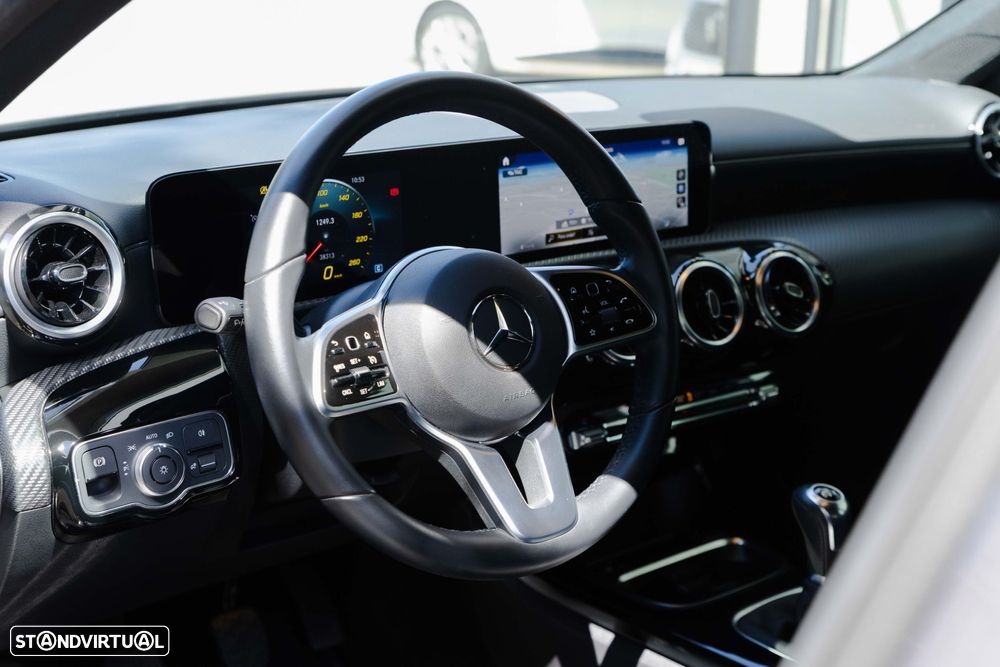 Mercedes-Benz A 180 - 15