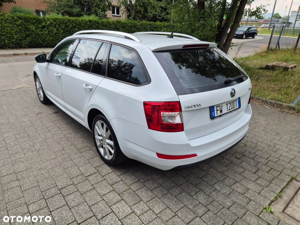 Skoda Octavia - 3