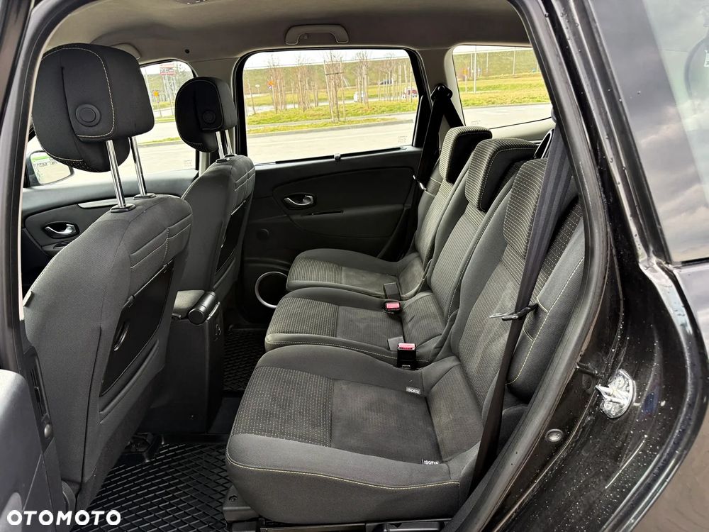 Renault Scenic TCe 130 Dynamique - 10