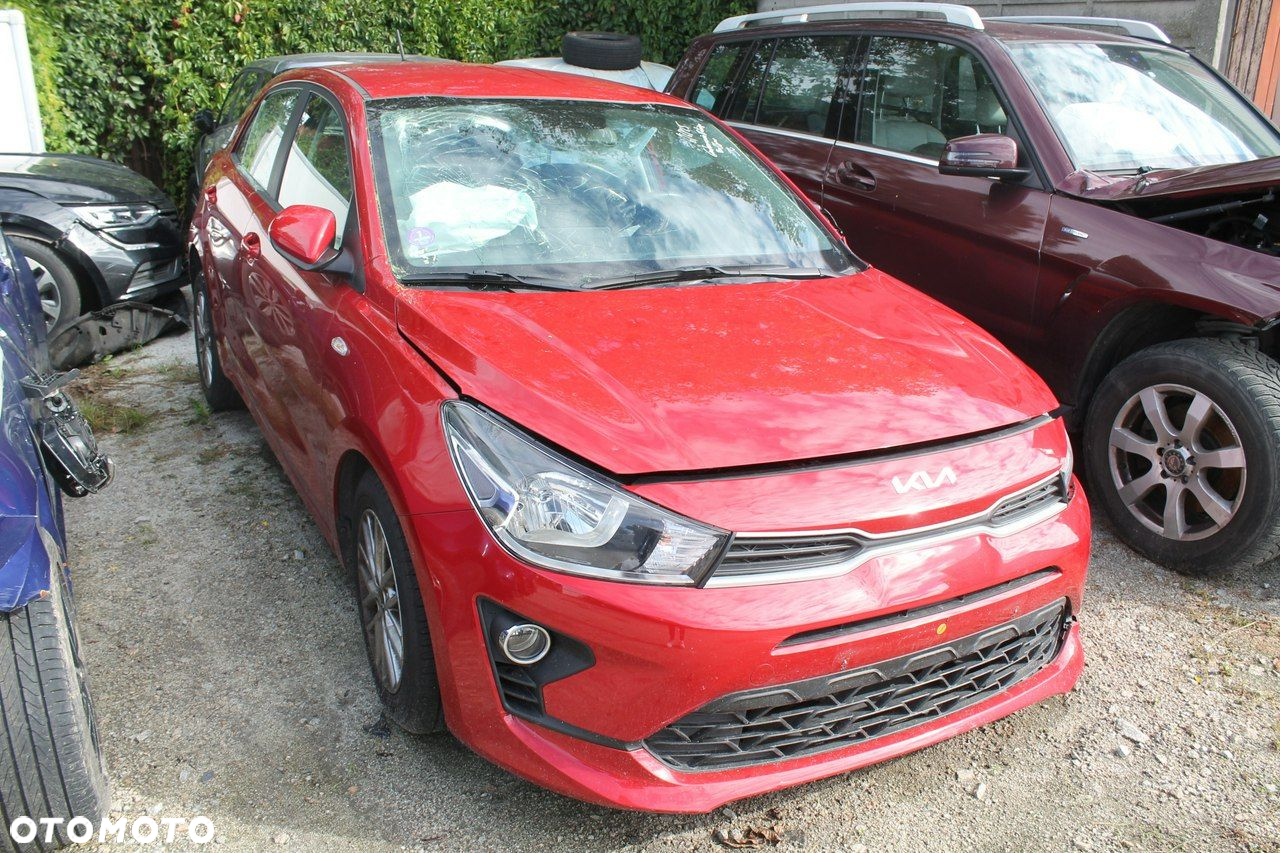 Kia Rio - 2