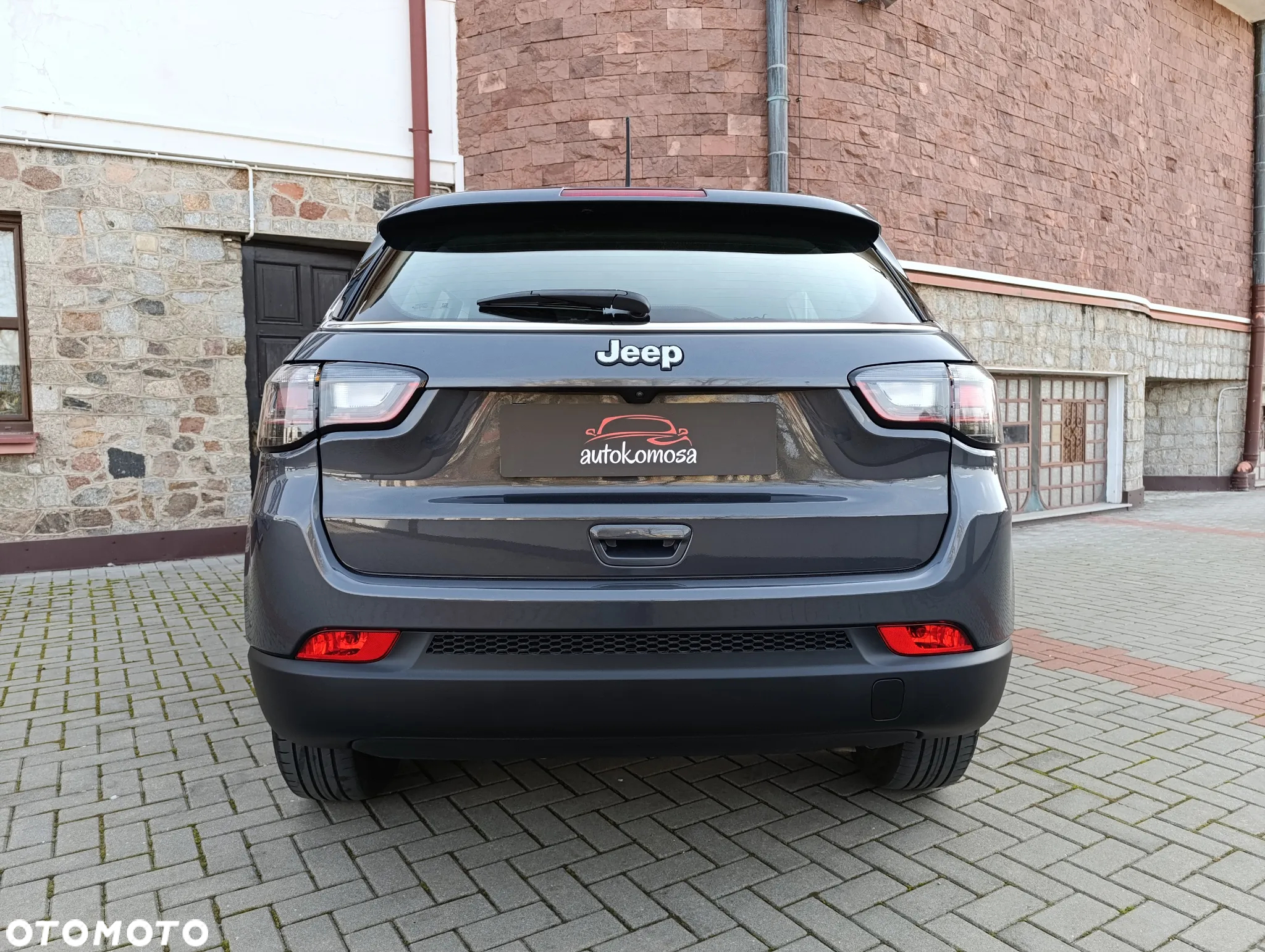 Jeep Compass 1.3 TMair Longitude FWD S&S - 8