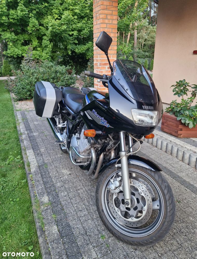 Yamaha XJ - 4