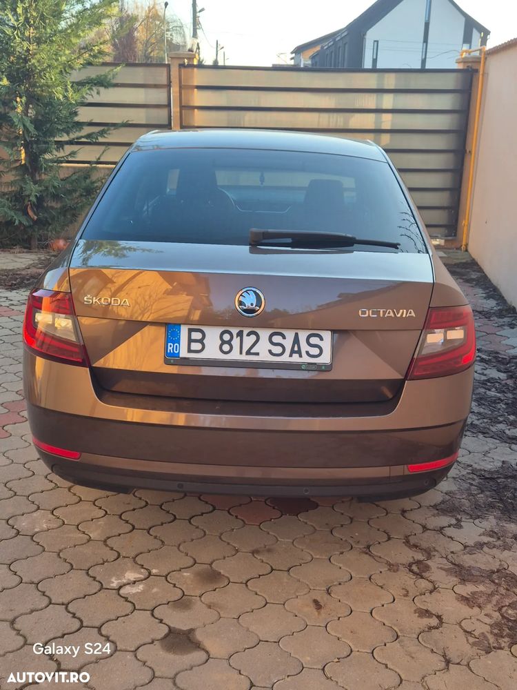 Skoda Octavia - 2