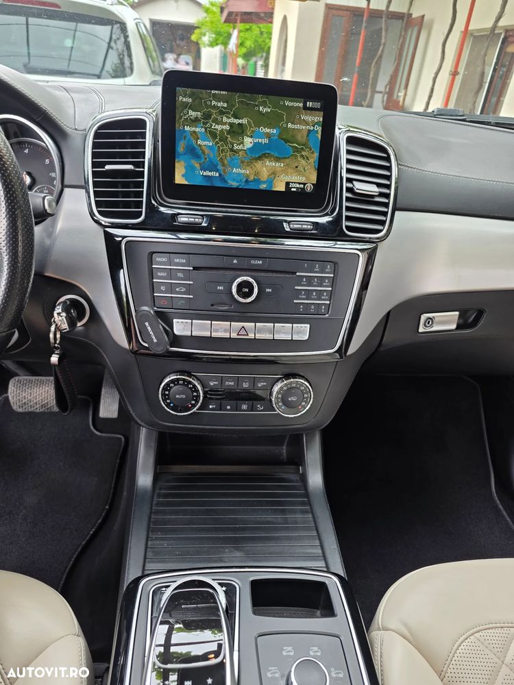 Mercedes-Benz GLE 250 d - 10