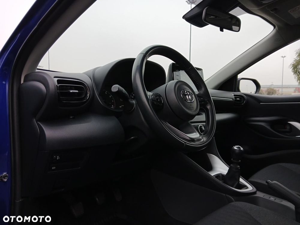 Toyota Yaris - 18