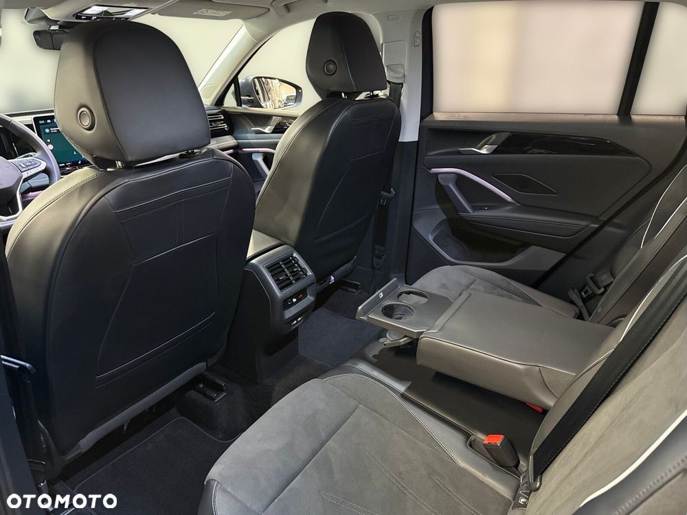 Volkswagen Tiguan 1.5 eTSI Elegance DSG - 18