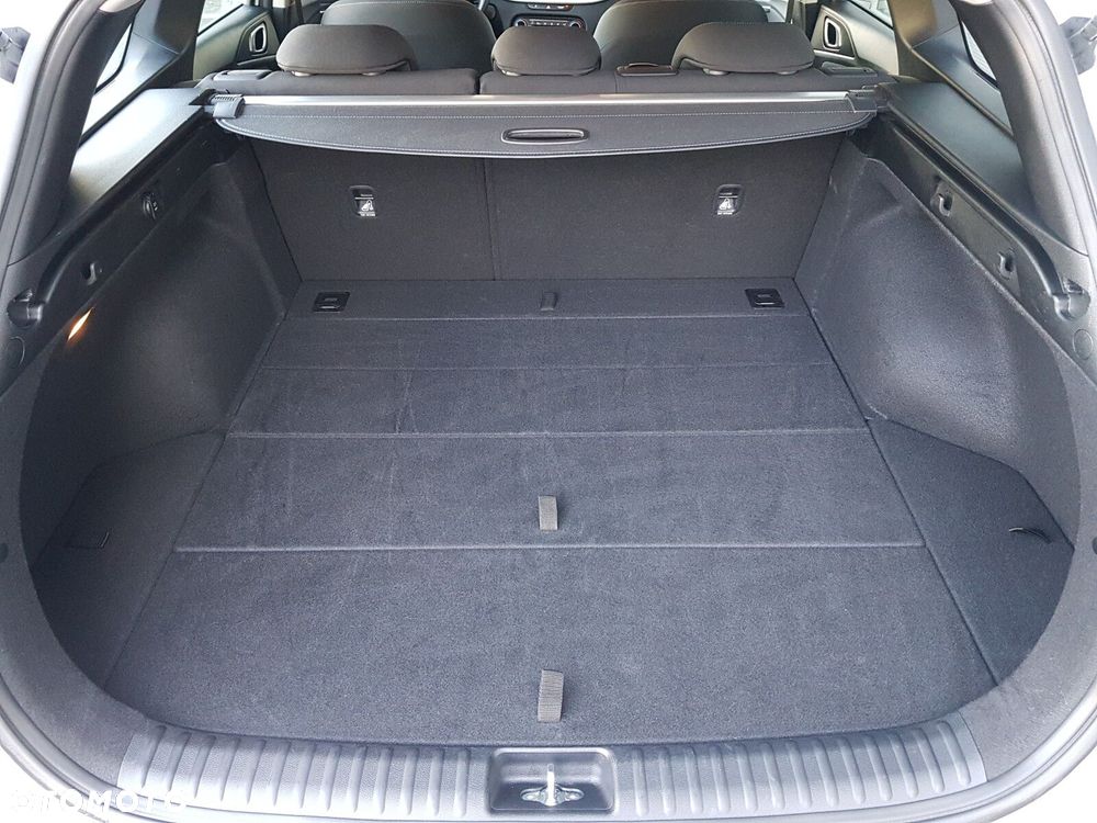 Kia Ceed 1.5 T-GDI M DCT - 30