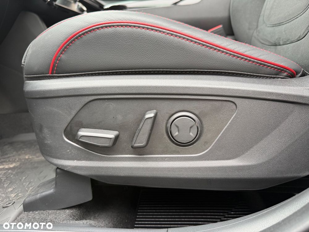 Hyundai Tucson 1.6 T-GDi HEV N-Line 2WD - 27